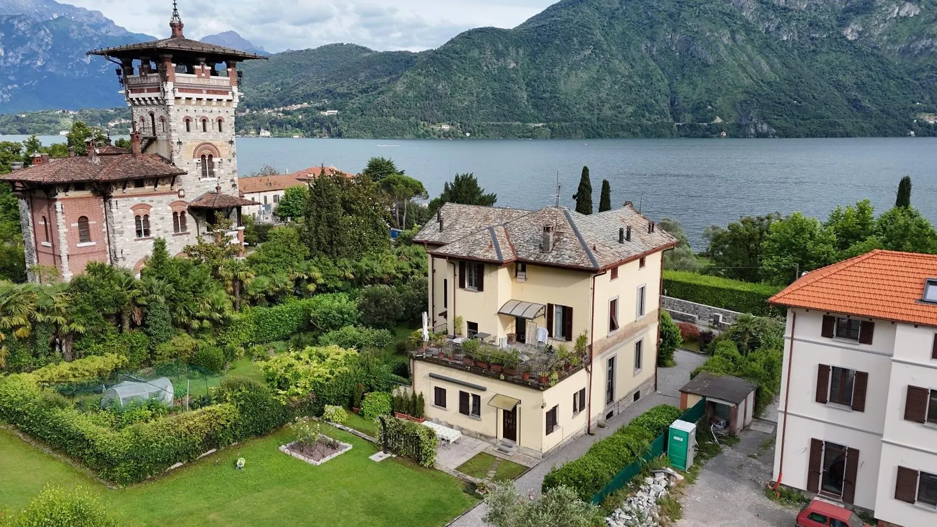 Life Is Good - Front Lake Apartment In Villa Tremezzo
