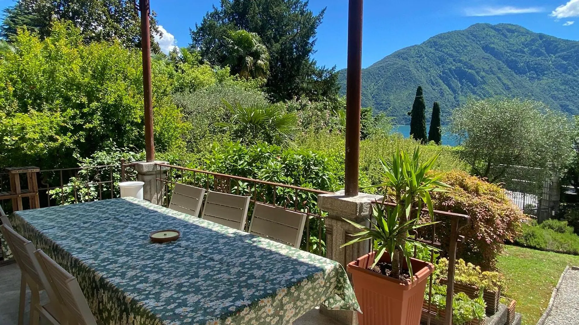 Life Is Good - Front Lake Apartment In Villa Tremezzo 0*,  Italy