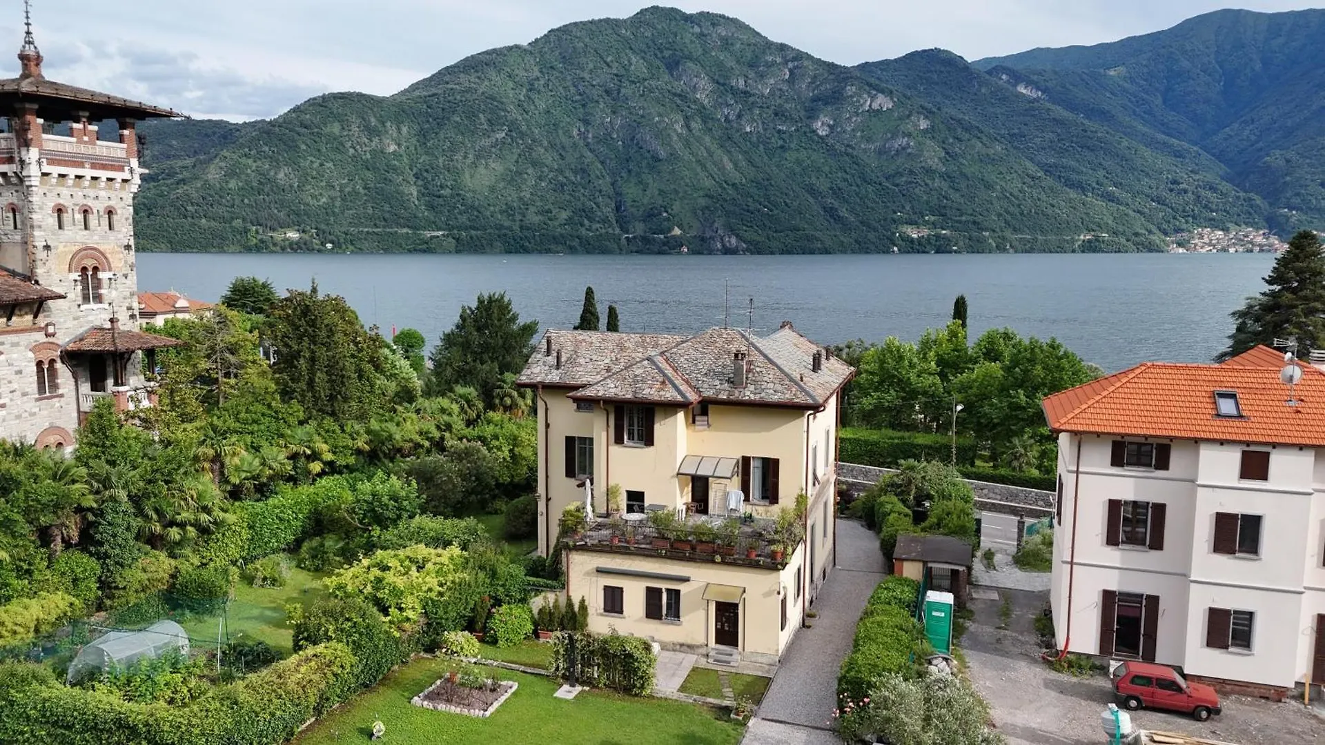 Life Is Good - Front Lake Apartment In Villa Tremezzo Italy